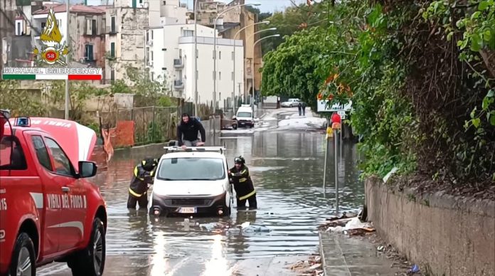 Allagamenti a Palermo - foto Michael Emergency