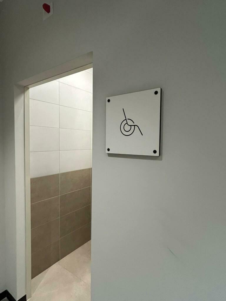 Nuova nursery all'aeroporto