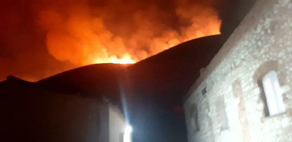 Incendio san cipirello valle jato parco archeologico 